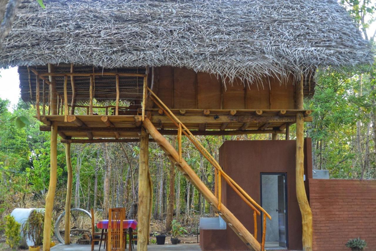Apartamento Pidurangala View Treehouse Sigiriya Exterior foto