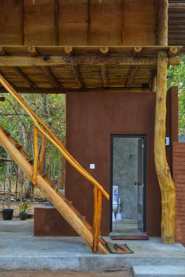 Apartamento Pidurangala View Treehouse Sigiriya Exterior foto
